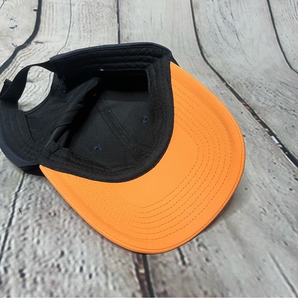 Rains R2 Baseball Cap - Picture 6 of 7